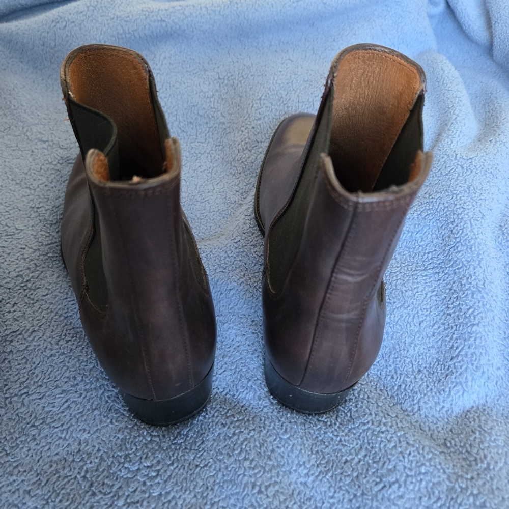 Frye Sacha Chelsea Boot Dark Brown Leather Pointed Toe Ankle Boots 7.5 - Picture 7 of 15